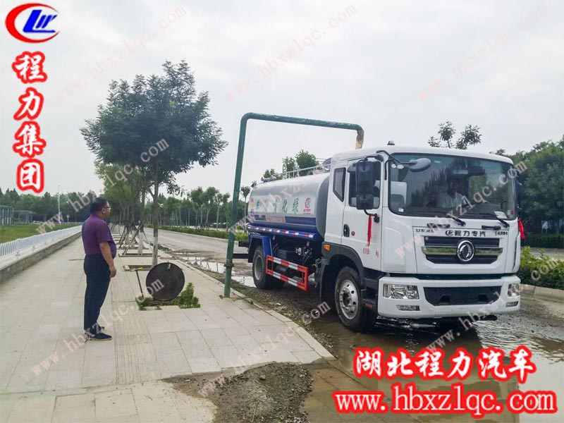 牛氣沖天，好品質(zhì)經(jīng)得起時(shí)間的考驗(yàn)！老客戶再次回購程力集團(tuán)灑水車！