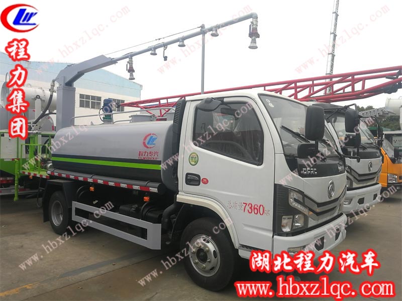 程力集團(tuán)鐵路用灑水車，為中國(guó)鐵路事業(yè)添磚加瓦