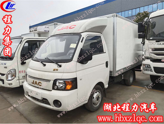湖北程力專用汽車有限公司小型廂式冷藏車運輸蔬菜水果的好幫手！