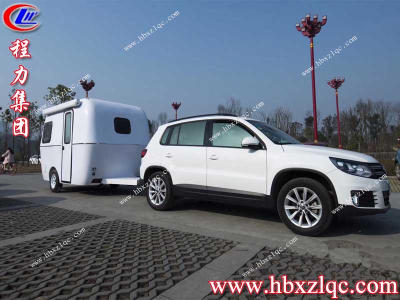 湖北程力集團(tuán)首推小型拖掛式房車，歡迎廣大客戶前來考察