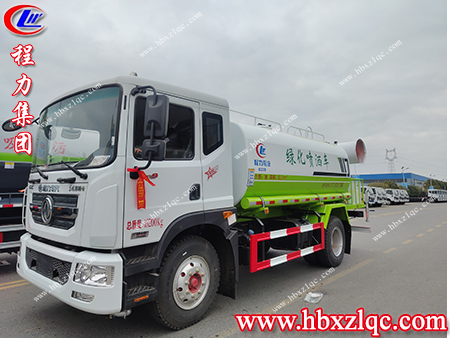 不辜負(fù)客戶的信任，湖北程力牌東風(fēng)灑水車即將開啟一段新旅程